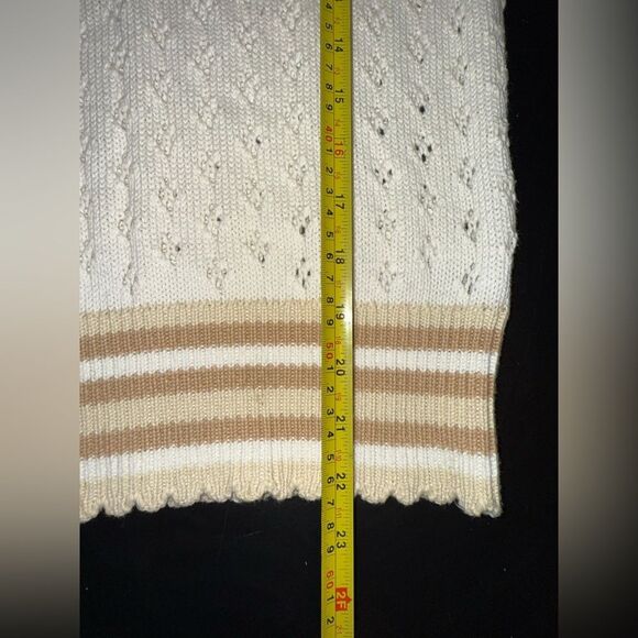 Broadway 38 Cream Ruffle Yoke Pointelle Knit Sweater Size M EUC - Picture 9 of 9